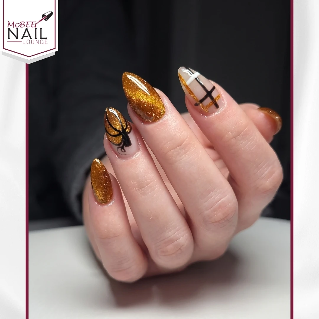 Gel nails art